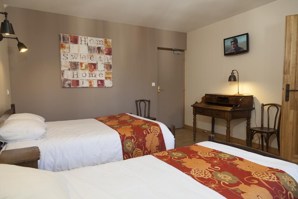 Hotel Des Alpes Le Bourg-dʼOisans Habitación foto